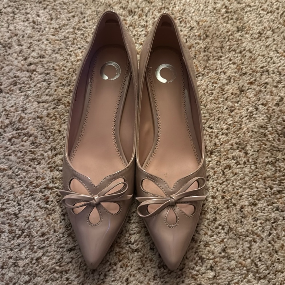 Tan Kitten Heel